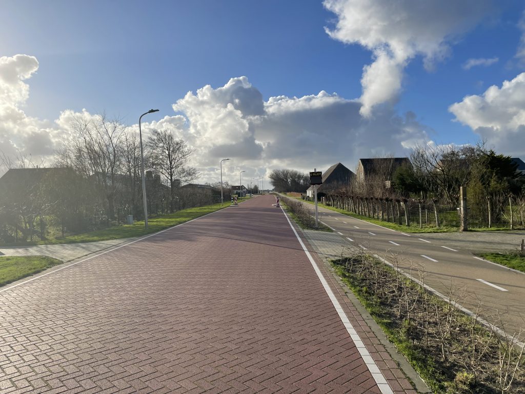 Bestrating gedeelte Postweg bij Zuid-Eierland